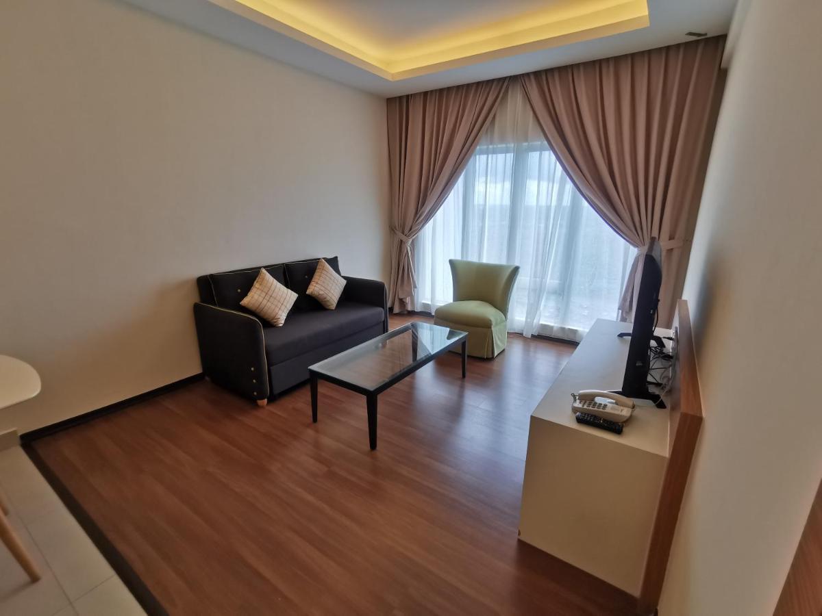 Amansari Hotel Desaru Bagian luar foto