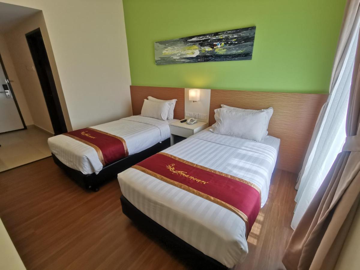 Amansari Hotel Desaru Bagian luar foto